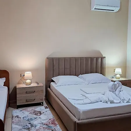Edison * Berat